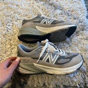 New Balance 990v6